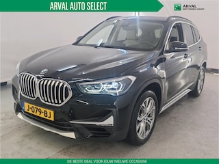 BMW X1 SDrive20i 192pk VDL Nedcar Edition High Executive xLine | 12.582km | Leder | Parking Pack | Safety Pack | Camera | DAB |18"