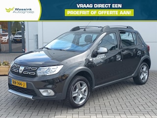 Dacia Sandero 0.9 Tce 90pk STEPWAY | Airconditioning | Navigatie | Trekhaak | Camera | Parkeersensoren | Cruise control | All season banden