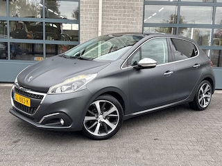 Peugeot 208 1.2 PureTech Première | PANORAMADAK | PARKEERCAMERA |