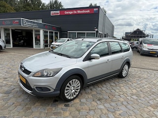 Ford Focus Wagon 1.6 Titanium X-Road
