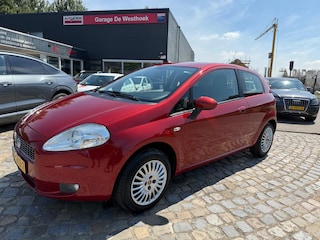 Fiat Punto Grande 1.4 Dynamic