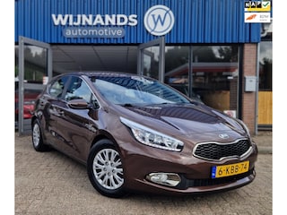 Kia Ceed Cee'd 1.6 GDI Plus Pack Cruise Clima Parks Dealer onderh