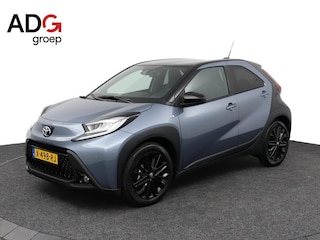 Toyota Aygo 1.0 VVT-i MT Premium | Parkeersensoren | Stoelverwarming | Navigatie | JBL Audio | 18"LMV |