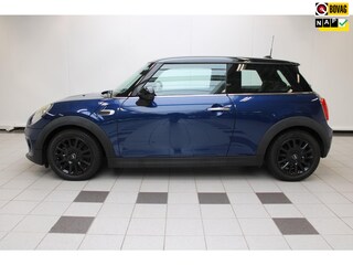 Mini Cooper 1.5 First Born Edition - NAP