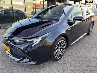 Toyota Corolla Touring Sports 2.0 Hybrid / Camera / LED / Xenon / PDC