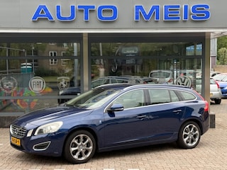 Volvo V60 1.6 T3 Ocean Race Leder Navi Clima Cruise Trekhaak