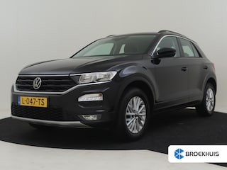 Volkswagen T-Roc 1.5 TSI Style 150pk DSG/AUTO Navigatie | Adaptief cruise control | Parkeersensoren v+a | Airco | 16"LMV