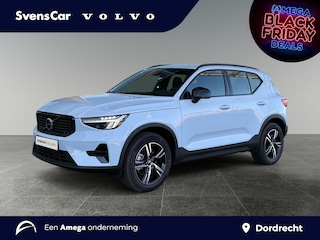 Volvo XC40 2.0 B4 Plus Dark | Stoelverwarming | Harman/Kardon Audio | Trekhaak | Verwarmbare voorruit |