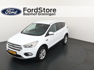 Ford Kuga 1.5 EcoBoost Titanium | Elek. Achterklep | Trekhaak | Camera | Half leder | Auto-inparkeren |