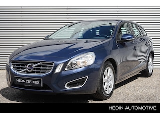 Volvo V60 T4 Kinetic AUT. | NAV | Bluetooth | High Performance Audio | Parkeersensoren | Verstelbare Stoel L/R |