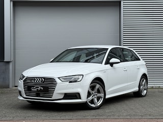 Audi A3 Sportback 1.4 e-tron Sport | Trekhaak wegklapbaar | Stoelverwarming | Climate