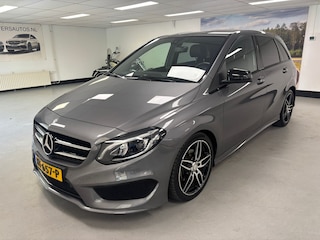 Mercedes-Benz B-klasse 180 AMG Night Edition NL AUTO NAP Nieuwe Banden Plus Navi Led Parctronic