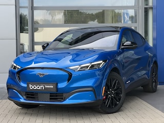 Ford Mustang Mach-E Extended Premium RWD 88 kWh | Panorama dak | 19 inch Machined Black | B&O | Elekt. achterklep | Warmtewerende voorruit