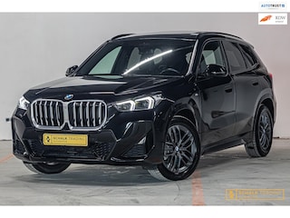 BMW X1 SDrive20i|M-sport|Pano|E-stoel|Fabrieksgarantie|H&K
