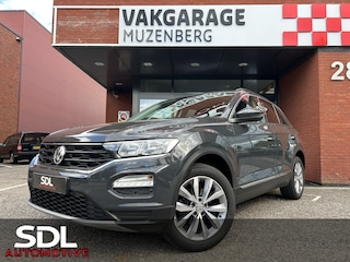 Volkswagen T-Roc 1.0 TSI Style // NAVI // CAMERA // PDC V+A // CLIMA // DIGITAL COCKPIT