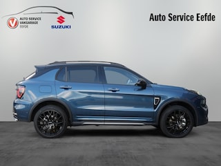 Lynk & Co 01 1.5 Black edition