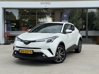 Toyota C-HR 1.2 Executive | 1300 kg trekgewicht | Camera