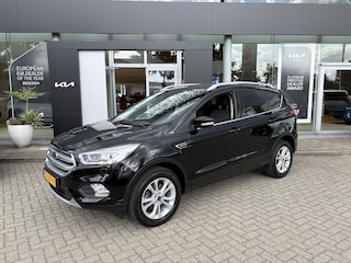 Ford Kuga 1.5 EcoBoost Titanium 1e eignaar // dealeronderhouden // trekhaak // half leder // elec a klep // camera