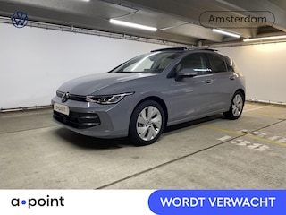 Volkswagen Golf 1.5 eTSI Life Edition 116 pk Automaat (DSG) | Verlengde garantie | Navigatie | Panoramadak | Parkeersensoren | Achteruitrijcamera | Stoelverwarming |