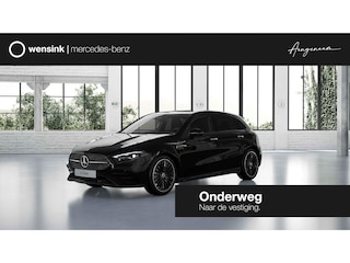Mercedes-Benz A-klasse 180 Business Solution AMG | Panoramaschuifdak | Premium Plus | Nightpakket | 19"Multispaak AMG velgen | Stoelverwarming | 360° camera | Head-up display |
