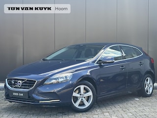 Volvo V40 1.6 T4 Momentum driver support/ intro line/ parkeer camera/ trekhaak