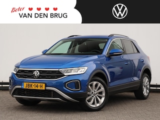 Volkswagen T-Roc 1.5 TSI Life | Achteruitrijcamera | App-connect | Keyless | LED |