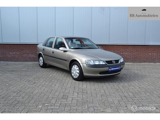 Opel Vectra 1.6i GL Plus|25.224km|1996|1e eig|Nieuwsta|Airco