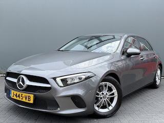 Mercedes-Benz A-klasse BWJ 2020 180 136 PK Business Solution NIEUW BINNEN !!