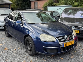 Volkswagen Jetta 1.6 FSI Comfortline Business inruilkoopje! Cruise Climate Control Navischerm