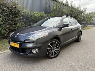Renault Mégane Estate 1.2 TCe Bose / PANORAMADAK / NAVI / CRUISE / AIRCO ECC