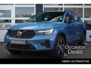 Volvo XC40 2.0 B4 Plus Dark