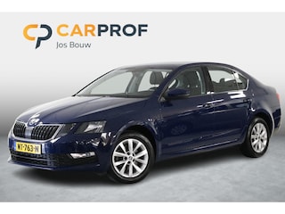 Skoda Octavia 1.0 TSI Greentech Ambition Business Clima | Carplay | Cruise | Trekhaak | Lichtmetaal.