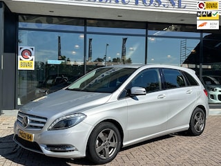 Mercedes-Benz B-klasse 180 Ambition Xenon Navi Airco Park.Sens Cruise NAP NL-Auto Dealeronderhouden!