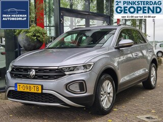 Volkswagen T-Roc 1.0 TSI Life | Navigatie | Digitaal dashboard | Adapt. Cruise Control | Parkeersensoren | Licht metalen velgen