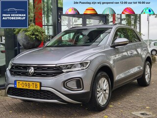 Volkswagen T-Roc 1.0 TSI Life | Navigatie | Digitaal dashboard | Adapt. Cruise Control | Parkeersensoren | Licht metalen velgen