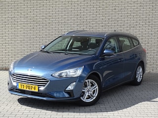 Ford Focus Wagon 1.0 Turbo 100pk Trend Edition Business | airco | cruise. | pdc | navigatie | trekhaak |