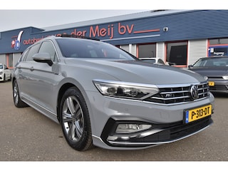 Volkswagen Passat Variant 1.5 TSI R-Line Business + , VIRTUAL COCKPIT , A UITRIJ CAM , LED KOPL , PANORAMADAK ,