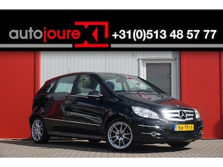 Mercedes-Benz B-klasse 200 Turbo 194pk Youngtimer | Automaat | Panoramadak | Leder | Trekhaak | Airco | Nieuwe APK |