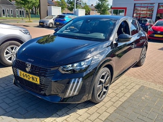 Peugeot 208 EV GT 51 kWh 156pk 3 Fase | Elektr. Stoelen | Massage | 360 Camera | Stoelverwarming | LED-Adaptive | Dodehoek-Detectie | Alcantara | Leder | !!