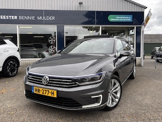 Volkswagen Passat Variant 1.4 TSI GTE Highline SCHUIFDAK / LED / CAMERA
