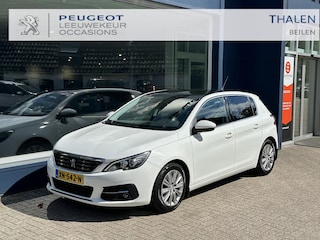 Peugeot 308 1.2 PureTech Allure Automaat. Panorama dak. 4-seizoenen banden. Navigatiesysteem.