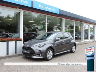 Toyota Yaris 1.5 Hybrid 115 Active (NIEUW) -  ACC | Camera | Carplay | Stole/stuurverw. | PDC v+a