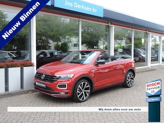 Volkswagen T-Roc 1.5 TSI 110kW R-Line Black Style DSG - Leer | ACC | Stoel/stuurverw. | Nav | Camera | Blindspot | Parkeerass. | Afn. trekh.