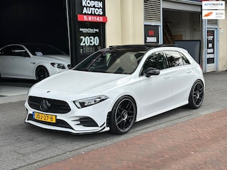 Mercedes-Benz A-klasse 200 AMG Aut Leer Camera Carplay Pano