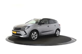 Opel Grandland 1.6 Turbo Hybrid / Trekhaak / Camera / Stoel- en stuurverw. / Adaptive Cruise