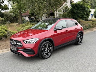 Mercedes-Benz GLA 250e AMG 218PK Pano•Trekhaak