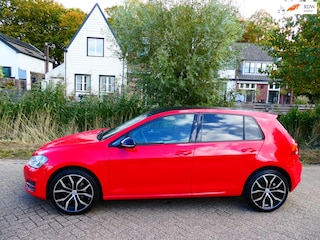 Volkswagen Golf 1.2 TSI 105pk 5-deurs 89.000km. Airco Multimedia
