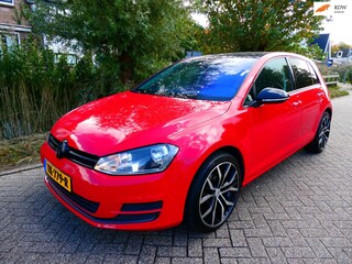 Volkswagen Golf 1.2 TSI 105pk 5-deurs 89.000km. Airco Multimedia
