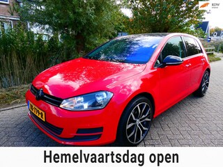 Volkswagen Golf 1.2 TSI 105pk 5-deurs 89.000km. Airco Multimedia