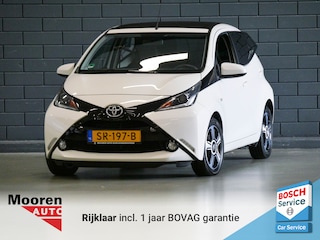 Toyota Aygo 1.0 VVT-i x-pose | CAMERA | NAVIGATIE | SCHUIFDAK |